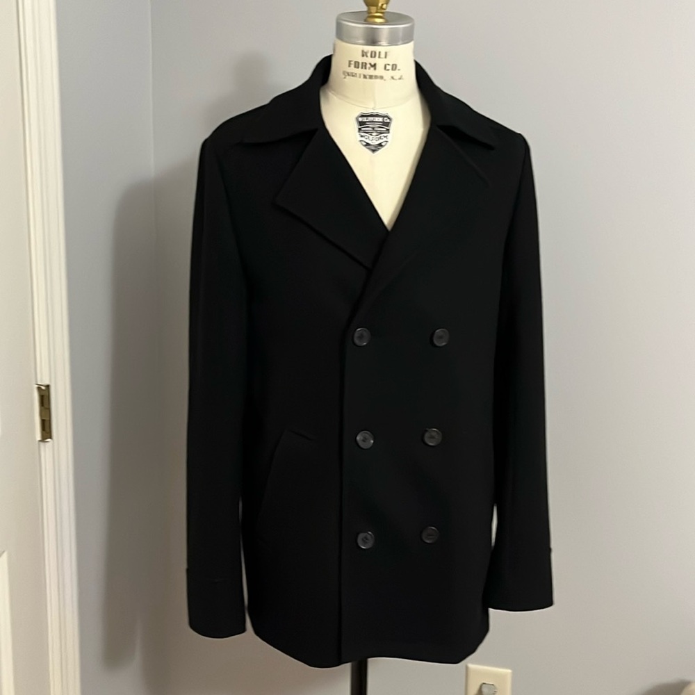 6 button D/B Hugo by Hugo Boss. 32” car coat size 40. Has red stitch detailing